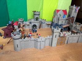 Grosse Playmobil Ritterburg