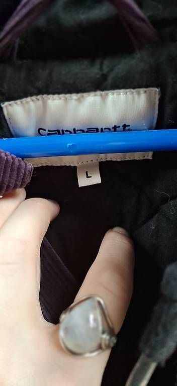 Giacche: Damen Winterjacke von Carhartt – Usato da Grünenmatt venduto da LS91 2