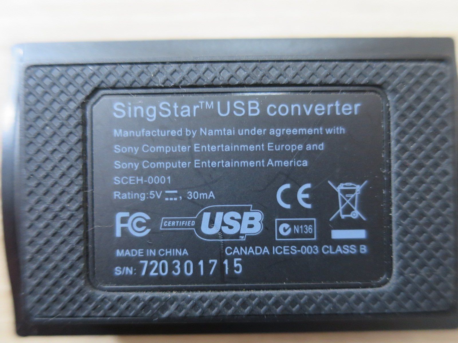 Sony Mikrofone: SingStar Mikrofone mit USB Converter – Gebraucht aus Gundetswil von Maegez 1