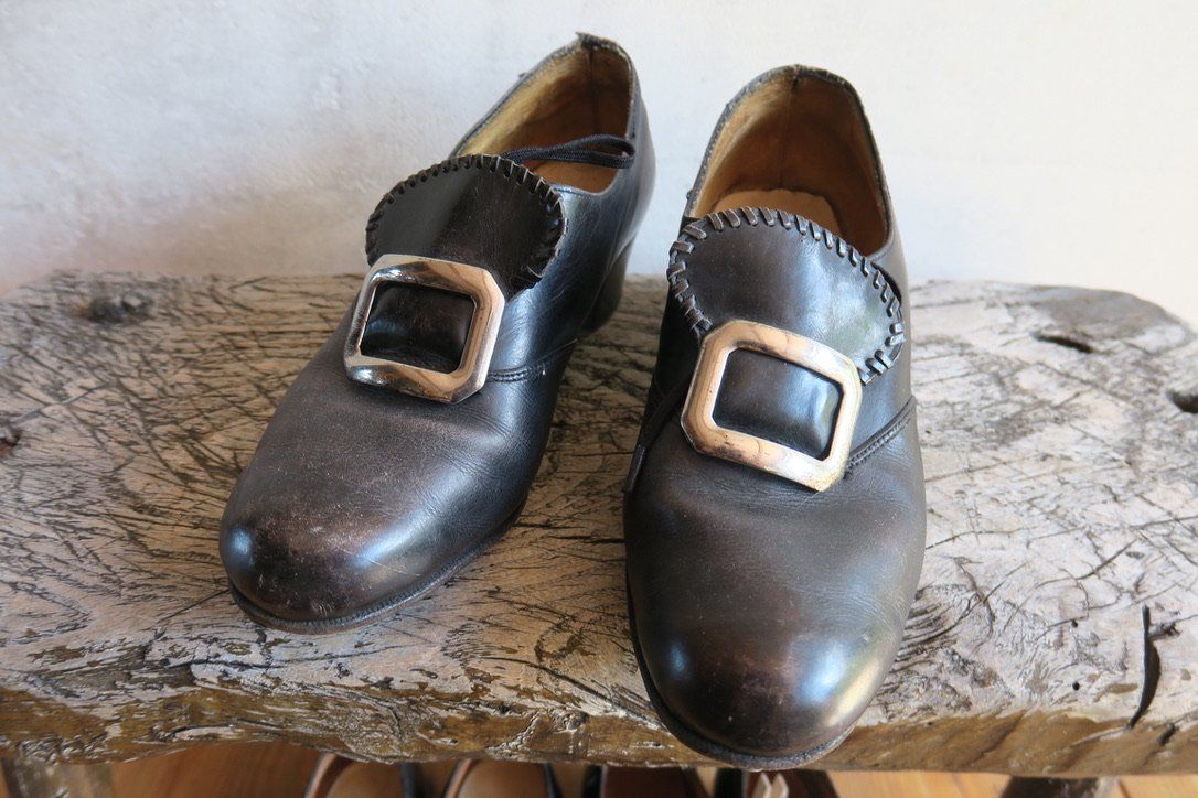 Scarpe da donna: Trachtenschuhe Mädchen oder Damen, Lederschuhe, Pumps – Usato da Schwanden i. E. venduto da luvia01 1