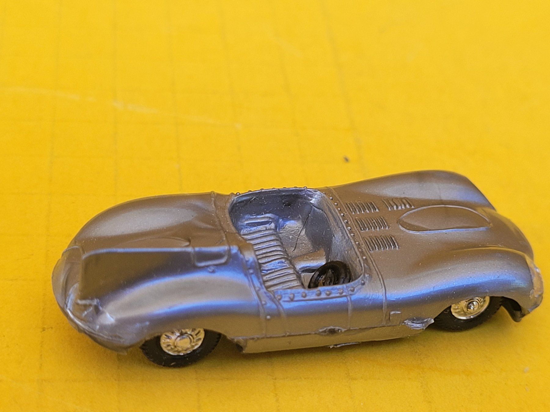 Jaguar Modellini d'auto: Jaguar Type D 1961 Eko 1:87 – Usato da Domdidier venduto da Bimbo57 4