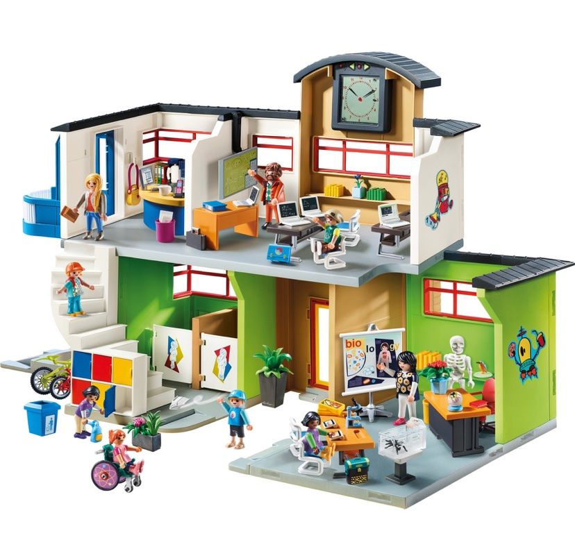 Playmobil Spielzeuge: Playmobil Schule – Gebraucht aus Belp von Ricardo-L