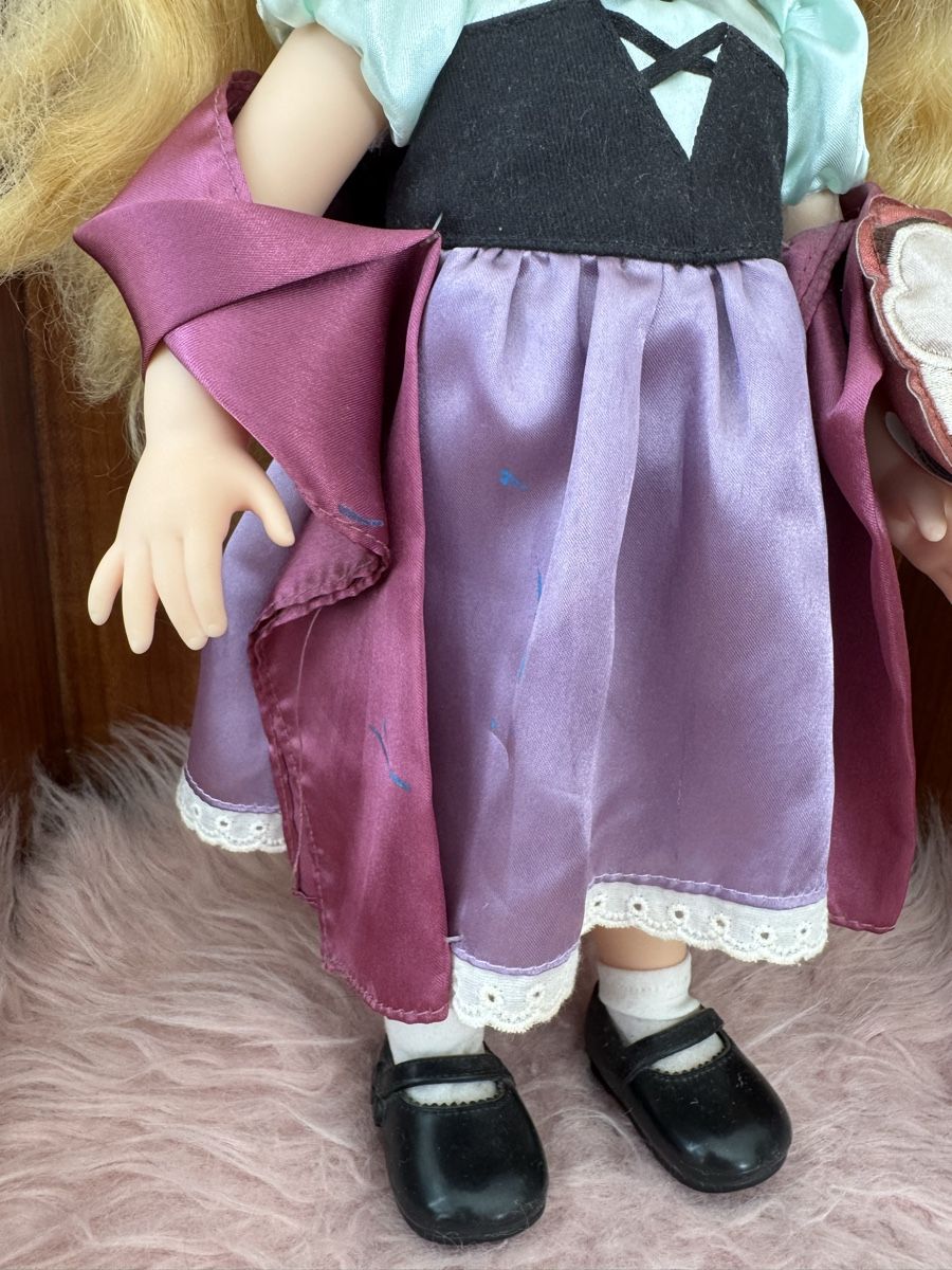 Disney Bambole: Disney Puppe Dornröschen – Usato da Huttwil venduto da das_nd55 2