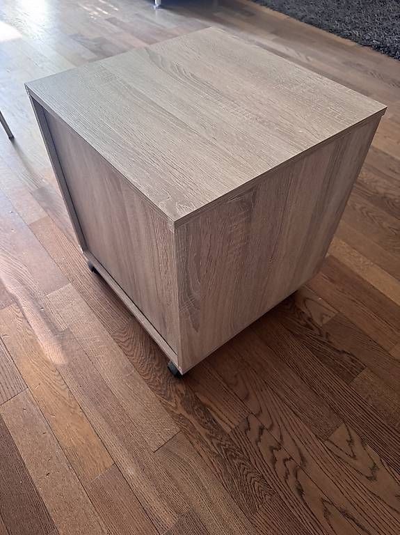 Tables de nuit:     Moderner Nachttisch Holzoptik – D'occasion à Zug par Luca_01_ 3