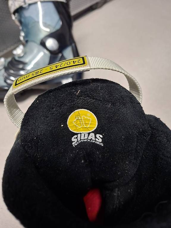 Scarpe da uomo: Skischuhe – Usato da Brüttisellen venduto da Bstar 3