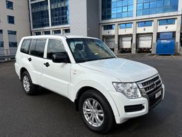 MITSUBISHI Pajero 3.2 DI-D Intense 4x4