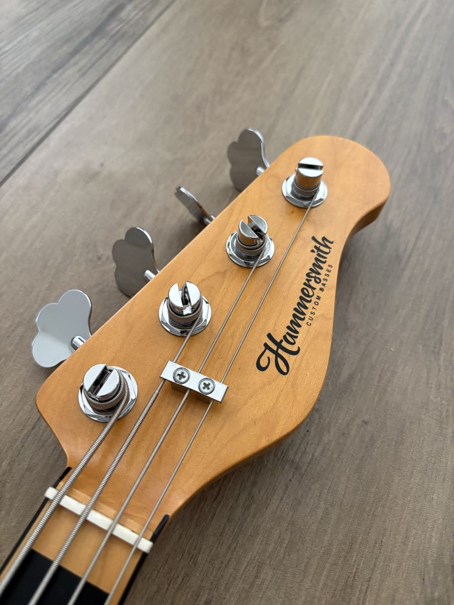 Musikinstrumente: E-Bass „Hammersmith“ / Kanada – Gebraucht aus Schneisingen von Rogtrader 3