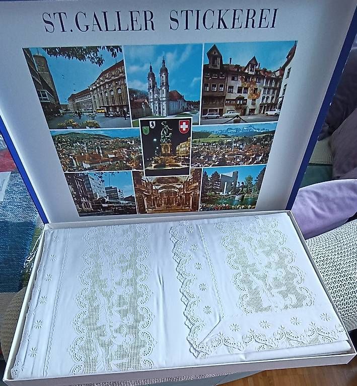 Livres: SG Stickerei – D'occasion à Roggwil TG par sunbug