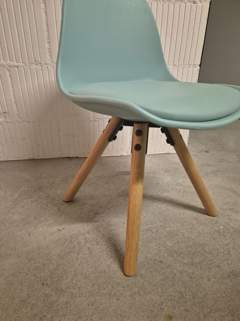 Micasa Stühle: 2 Kinderstühle Micasa Mini Totti – Gebraucht aus Erlinsbach von nwa_mg9q 1