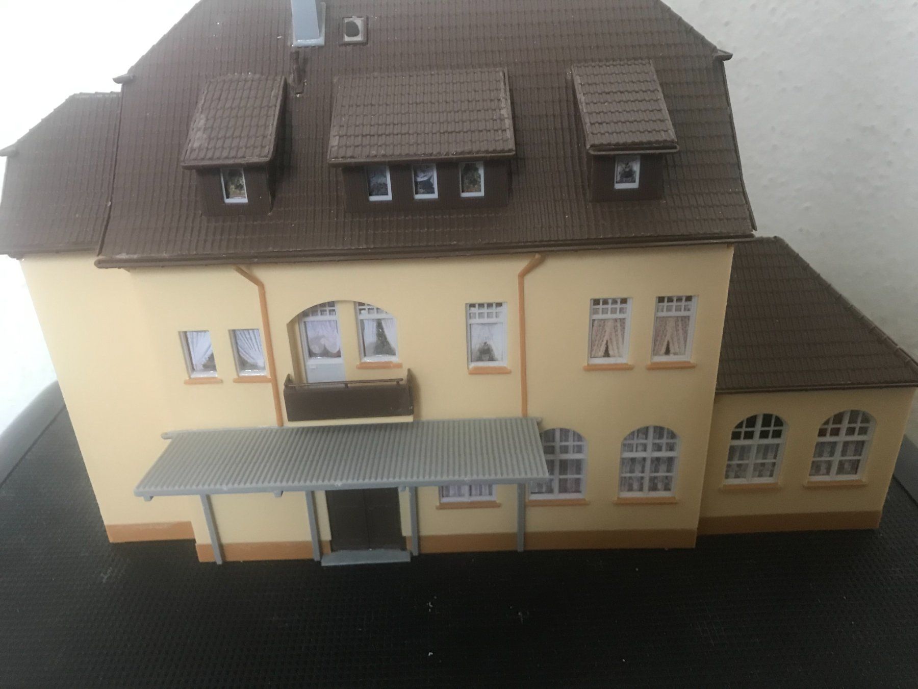 Modelleisenbahnen: HO Postamt in Munderkingen – Gebraucht aus Opfikon von Sonnenuntergang12 1