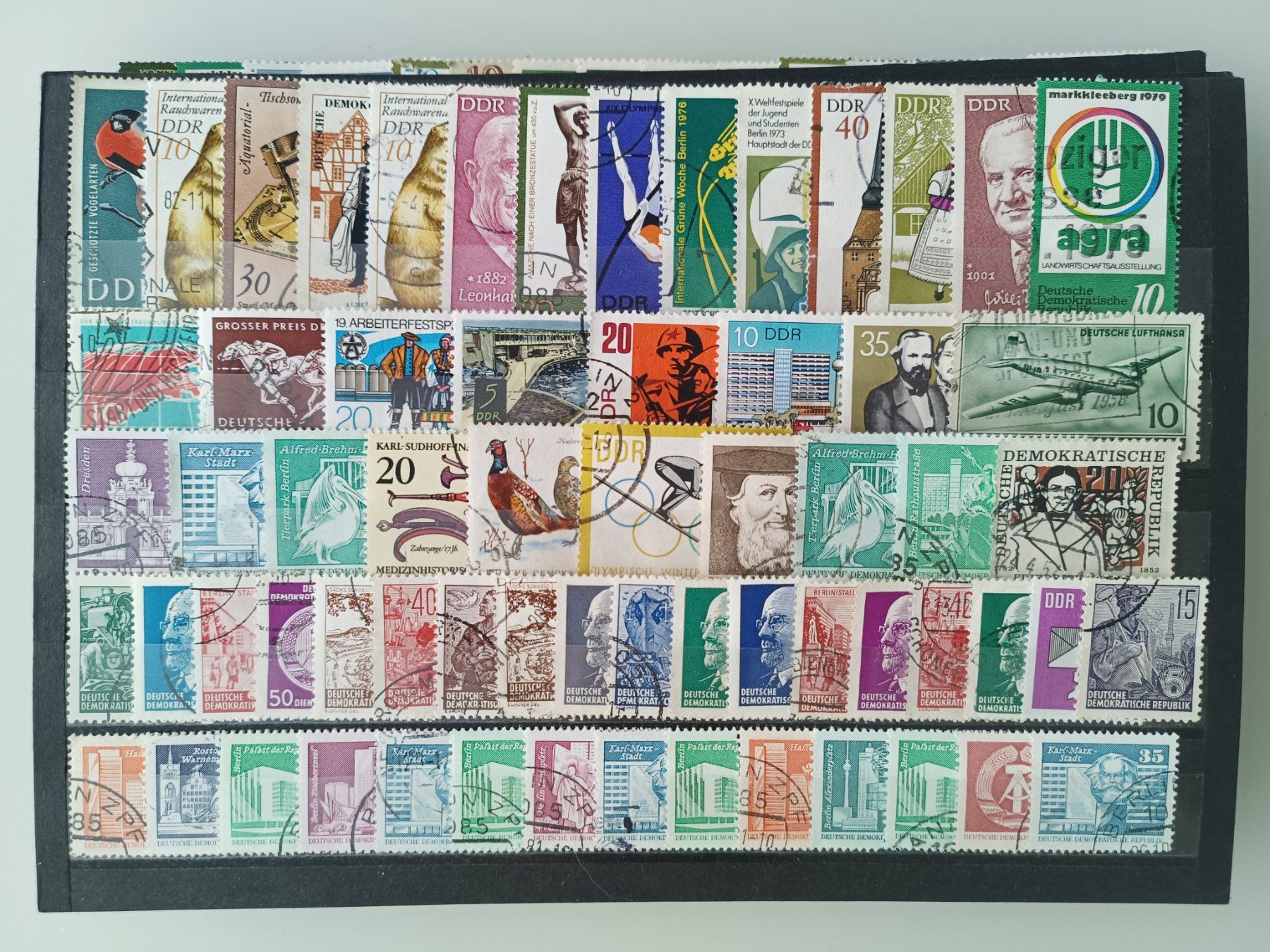 Tutti i francobolli: DDR Lot gestempelt – Usato da Dübendorf venduto da goeggi79