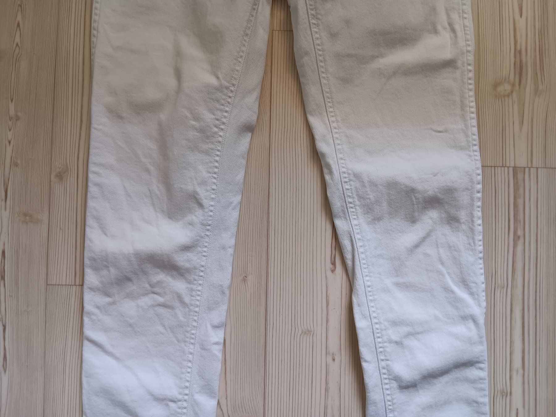 Levi's Jeans: LEVI'S LINE 8 Jeans taille / Grosse 29 – Usato da Cossonay-ville venduto da Super-Price-Quality 2