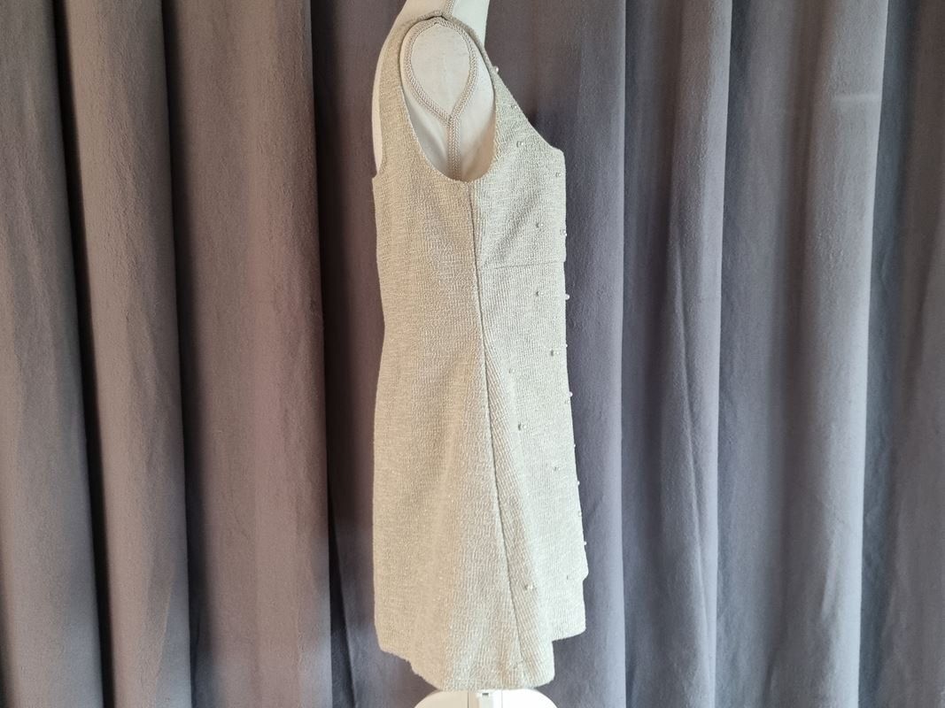 Kleider: Festliches Kleid mit Perlen – Gebraucht aus Urtenen-Schönbühl von Restwert_Schoenbuehl 3