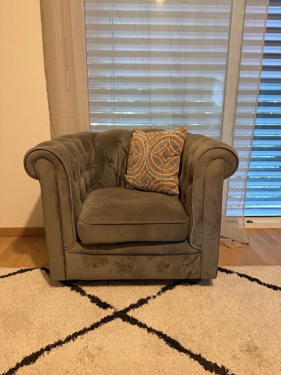 Sofas: Canapé velours gris – Gebraucht aus Granges-Paccot von LaitEtLavande 2
