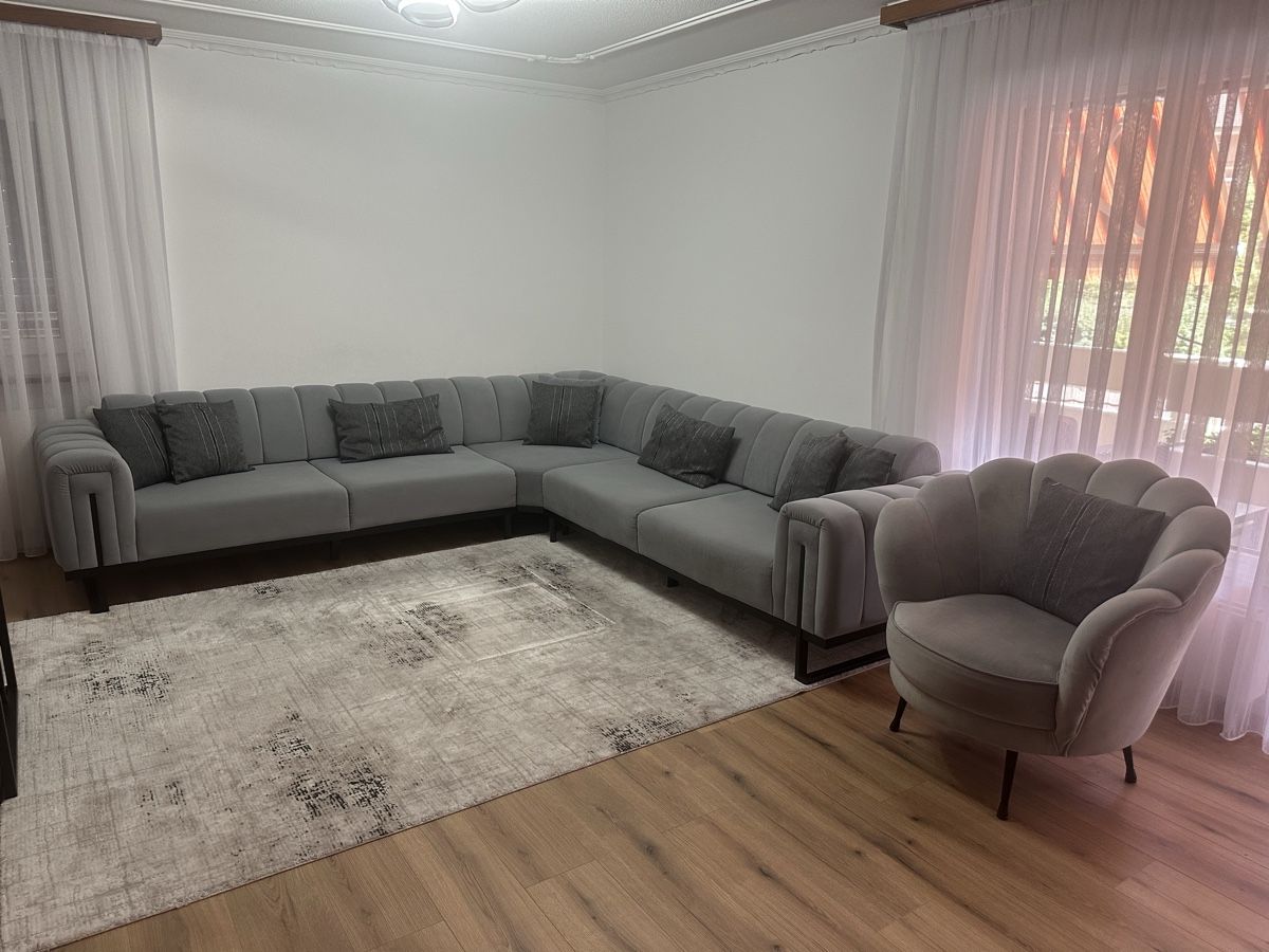 Sofas: Polstergruppe – Gebraucht aus Visp von Kadire01
