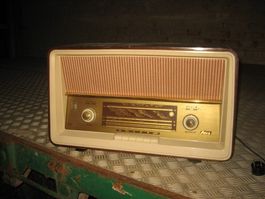 Röhrenradio, Pécs M3 Rundfunkempfängere