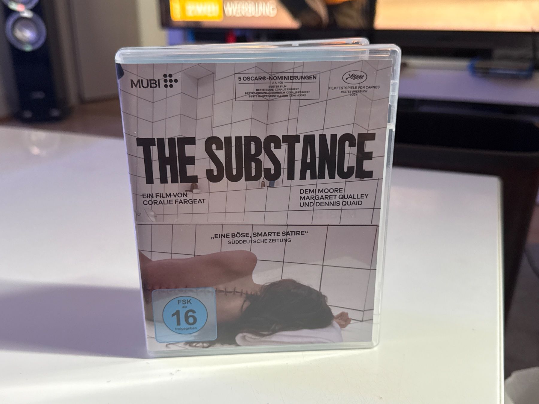 Tutti i DVDs: The Substance Blu-ray – Nuovo (secondo la descrizione) da Allschwil venduto da meeresperle