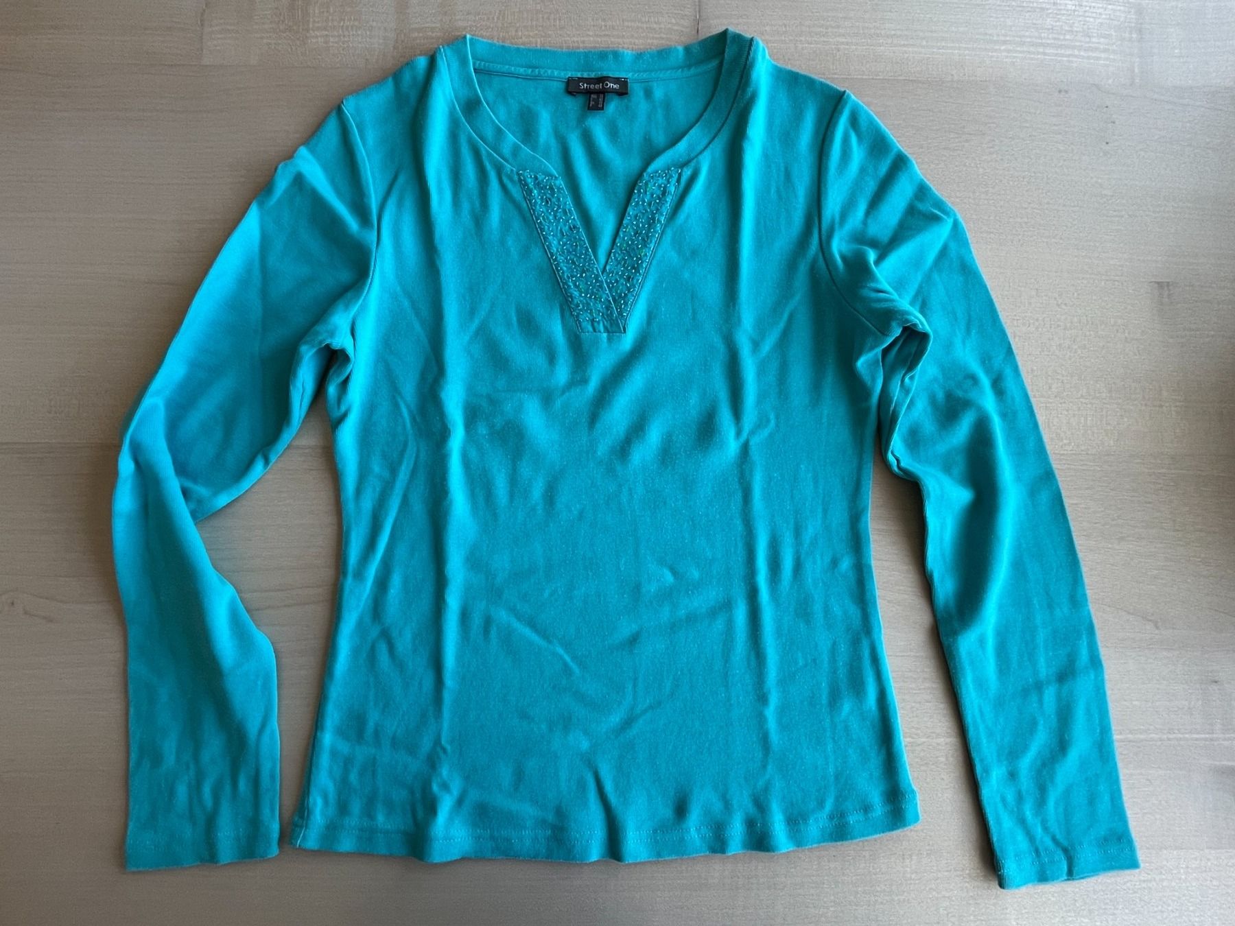 T-shirt: Baumwollshirt türkis Grösse 38 – Usato da Uetendorf venduto da Florabella01 1
