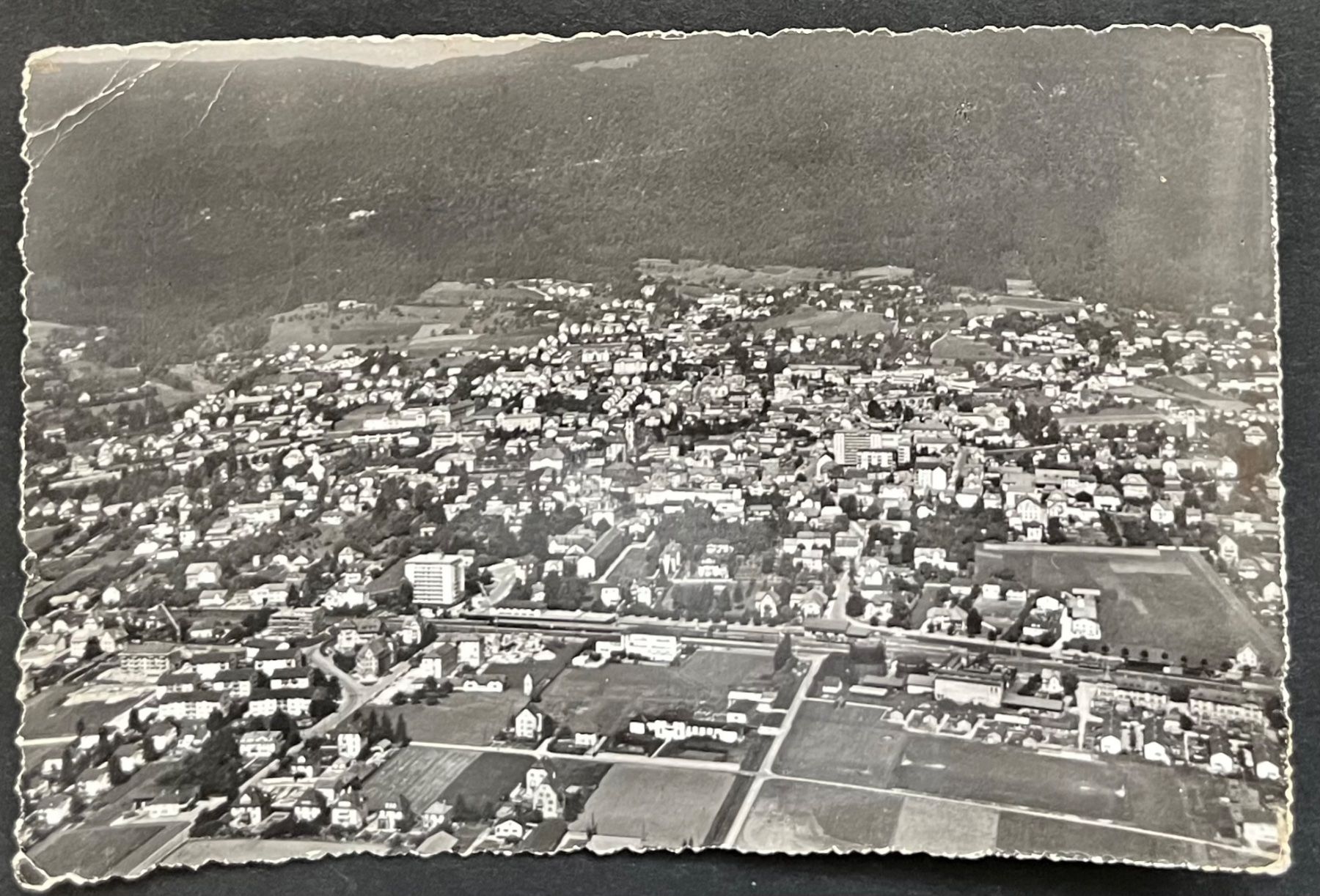 Cartoline postali: Grenchen/ Flugaufnahme ca. 1940 – Usato da Wabern venduto da DaxKarten-75