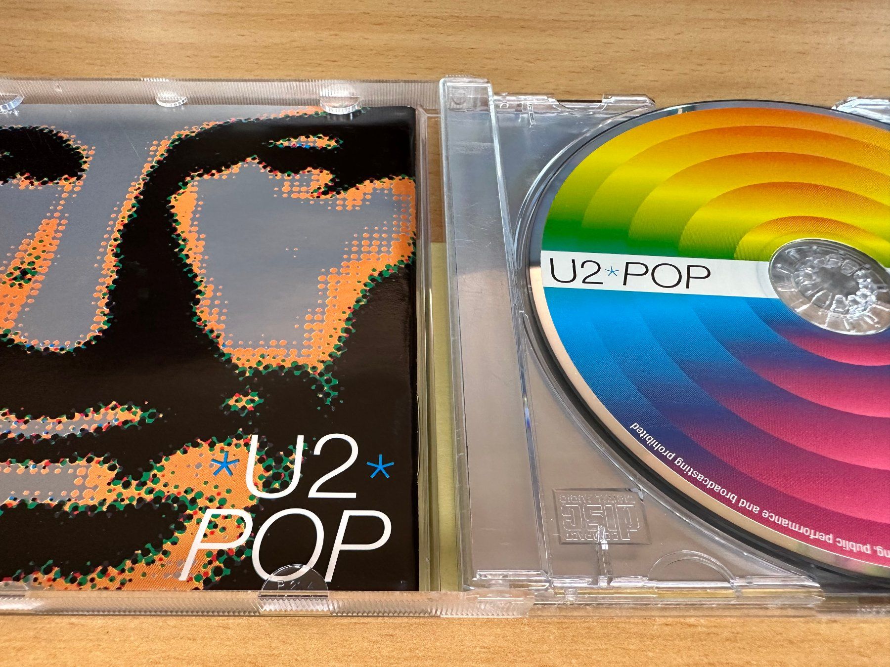 CD: U2 – Pop – Usato da Rikon im Tösstal venduto da Alpenmutz 2