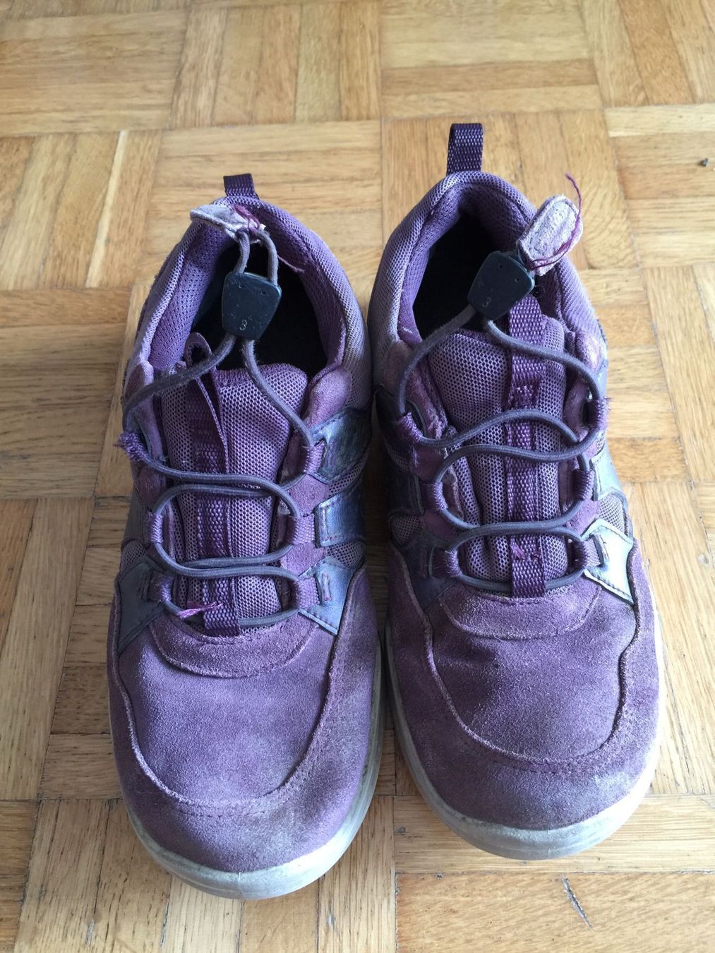 Ecco Scarpe per ragazze: Ecco gr.35 – Usato da Biel/Bienne venduto da Laurencemathys