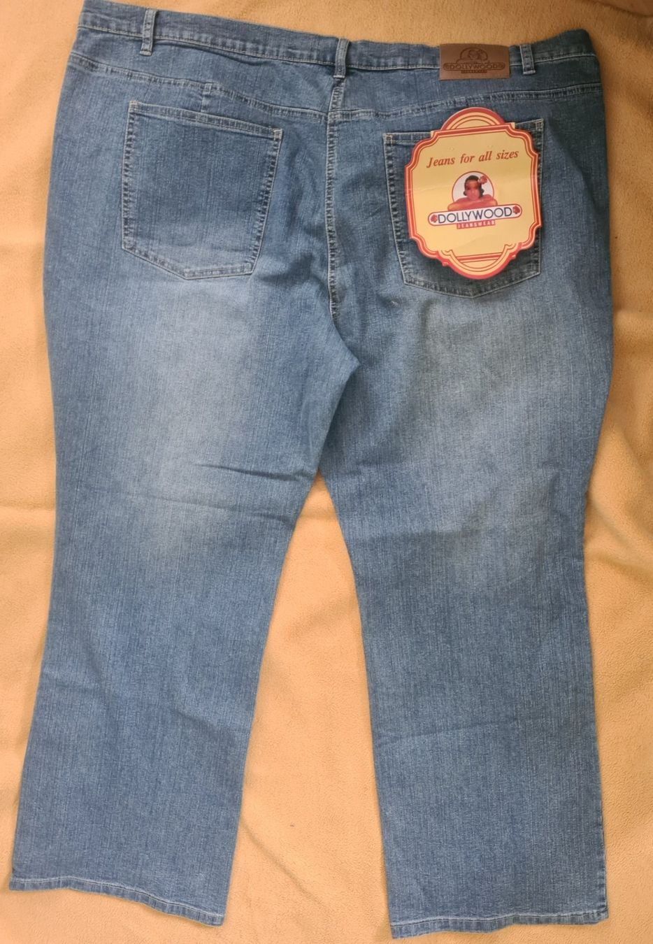 Jeans: Neue Dollywood Jeans – Neu (gemäss Beschreibung) aus Bern von Nole6 1