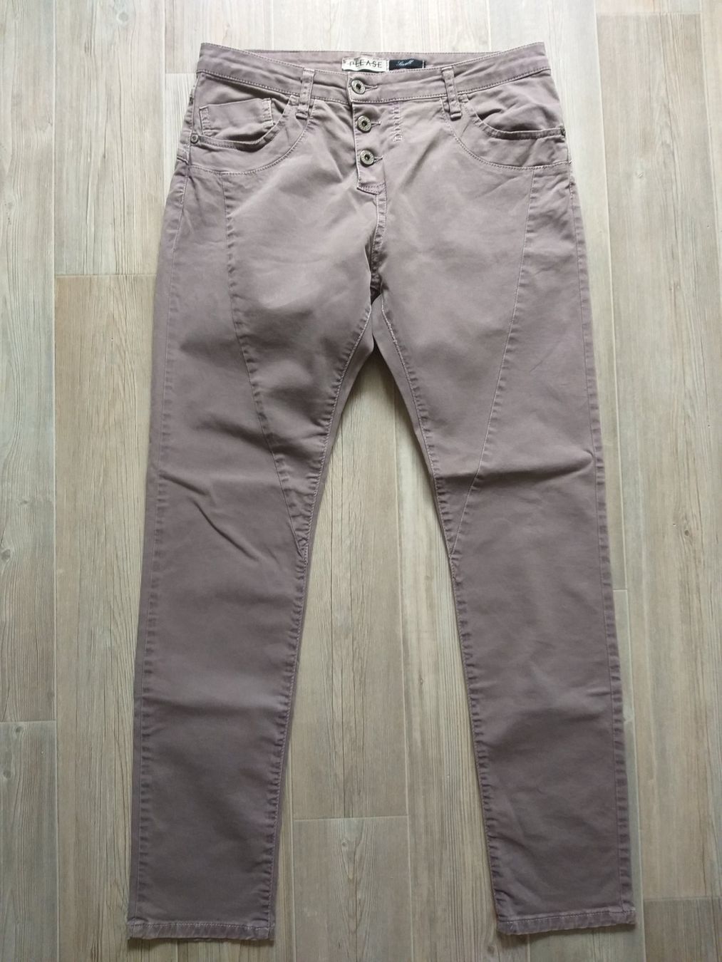 Please Jeans Jeans: PLEASE P78 Jeans taille / Grosse S – Gebraucht aus Cossonay-ville von Super-Price-Quality