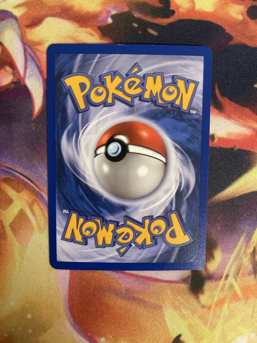 Pokémon Carte collezionabili: Pokemon Golem Skyridge Holo – Usato da Breitenbach venduto da KithusPokeKingdom 1