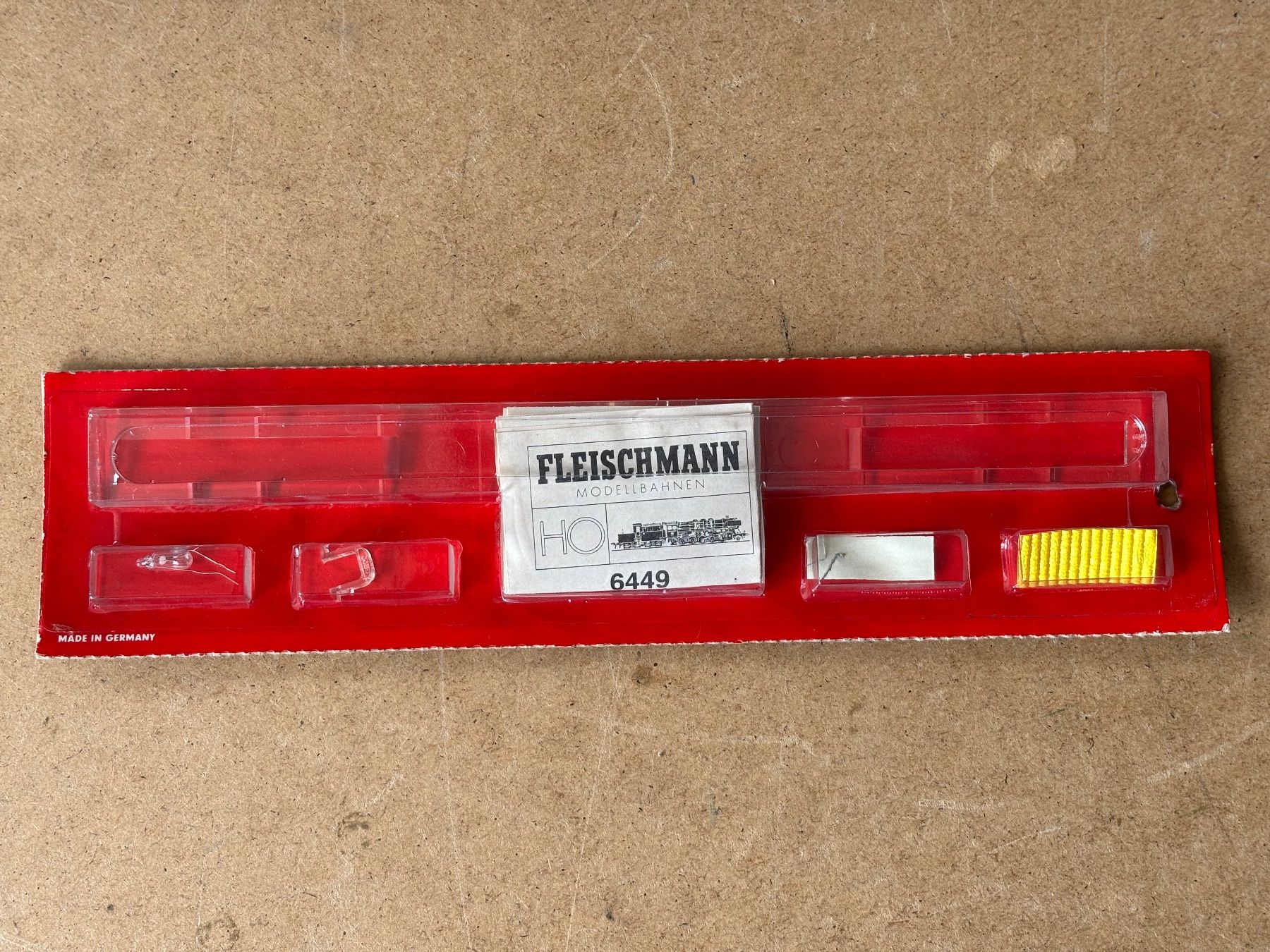 Fleischmann Modellini di ferrovie: Fleischmann 6449 Inenbeleuchtung – Nuovo e nell'imballaggio originale da Hauterive NE venduto da eriamch