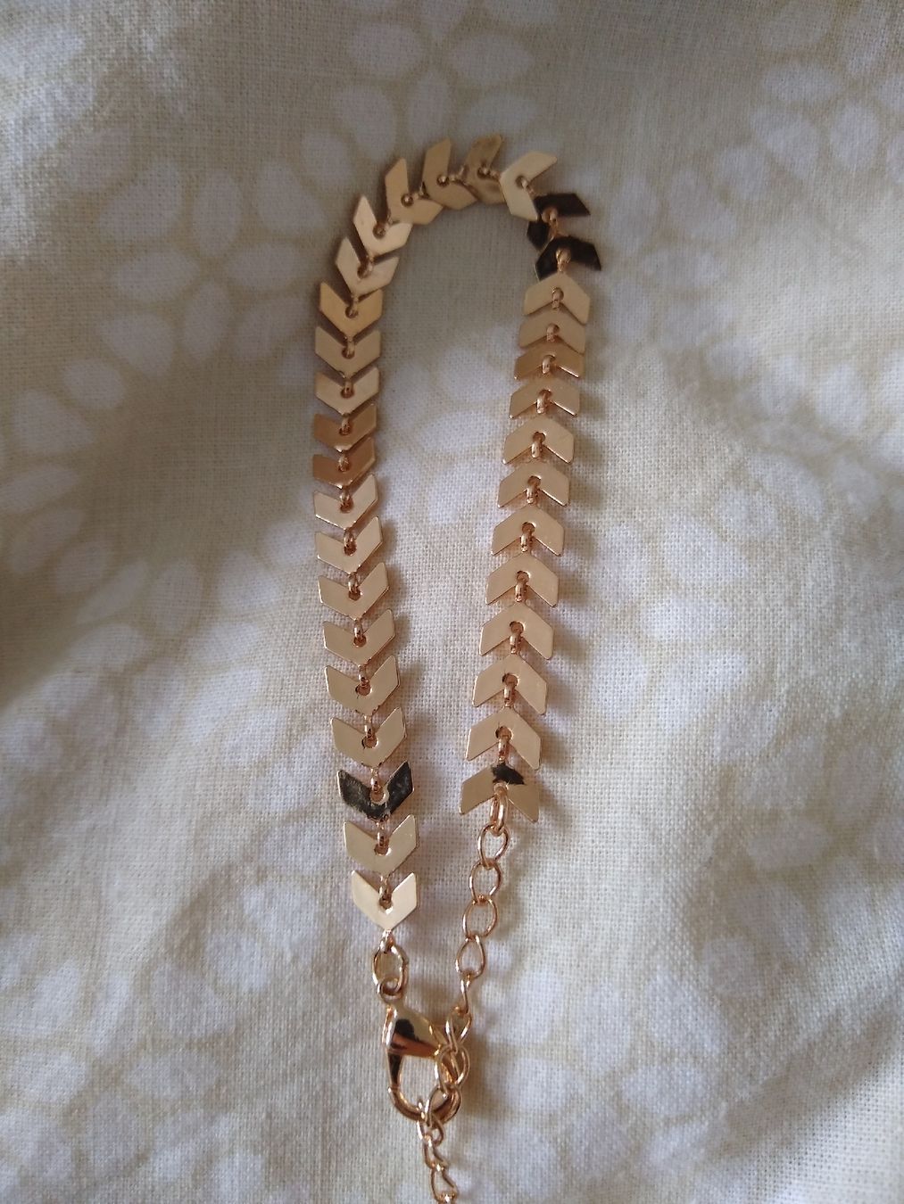 Armbänder & -reifen: Bracelet with Chevron Pattern – Neu (gemäss Beschreibung) aus Dübendorf von LoRi-2026 1