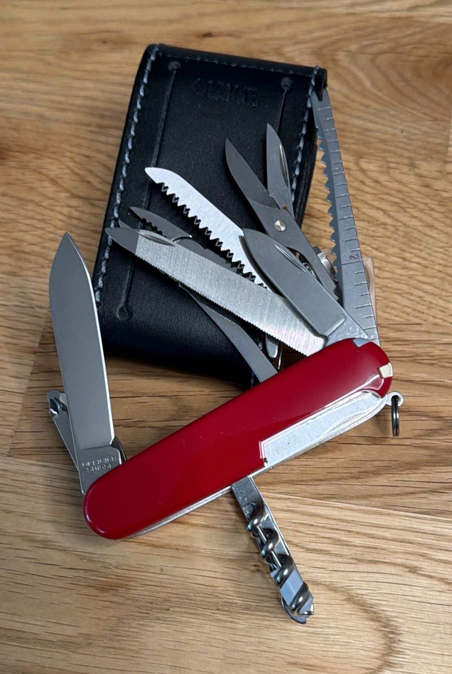 Victorinox Coltelli tascabile: VICTORINOX TASCHENMESSER MIT ETUI – Nuovo (secondo la descrizione) da Zürich venduto da Frei-Occasionen 7