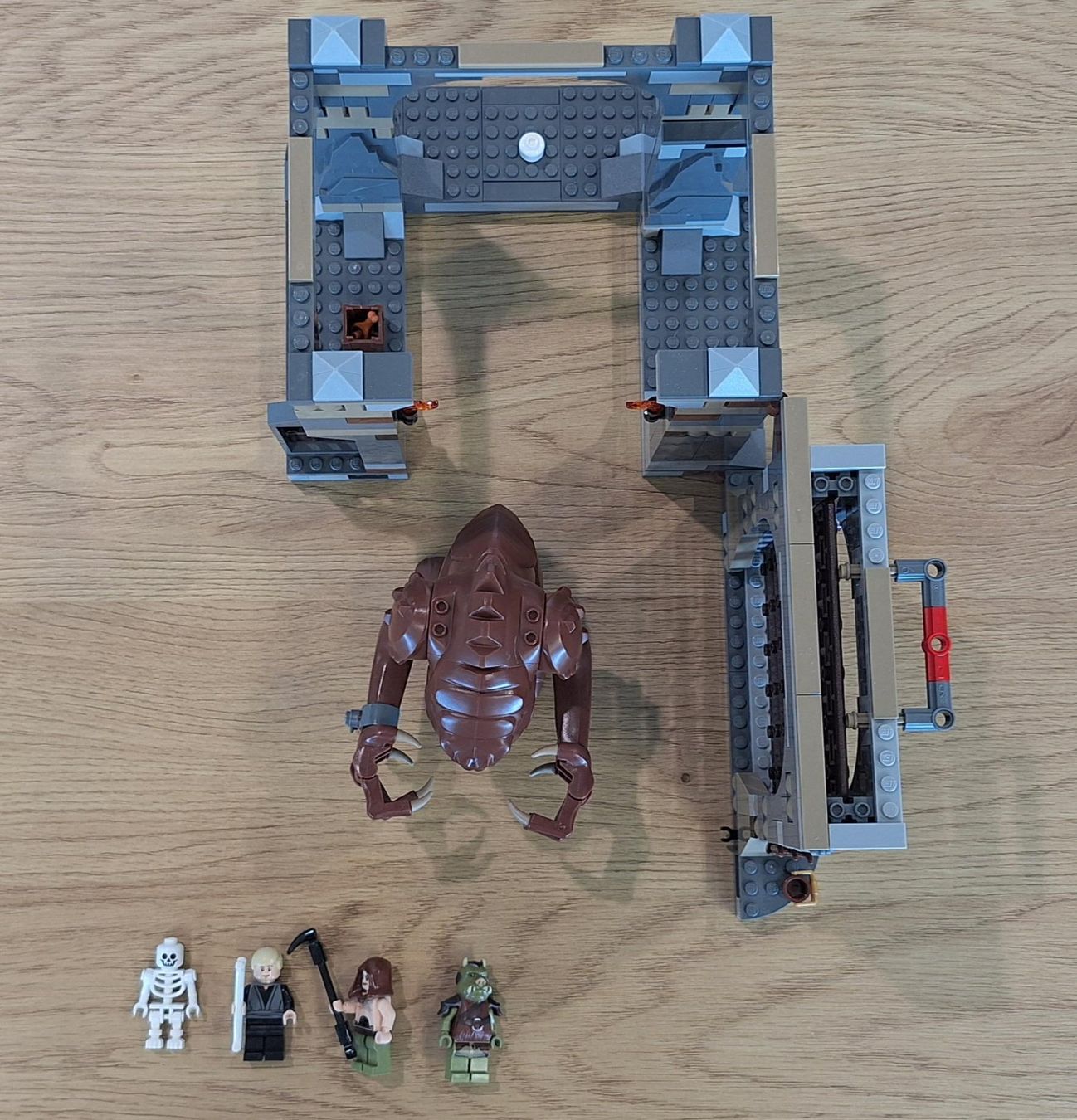Lego Jeux de construction: Lego 75005 STAR WARS RANCOR PIT – D'occasion à Genève par BrickFanGe