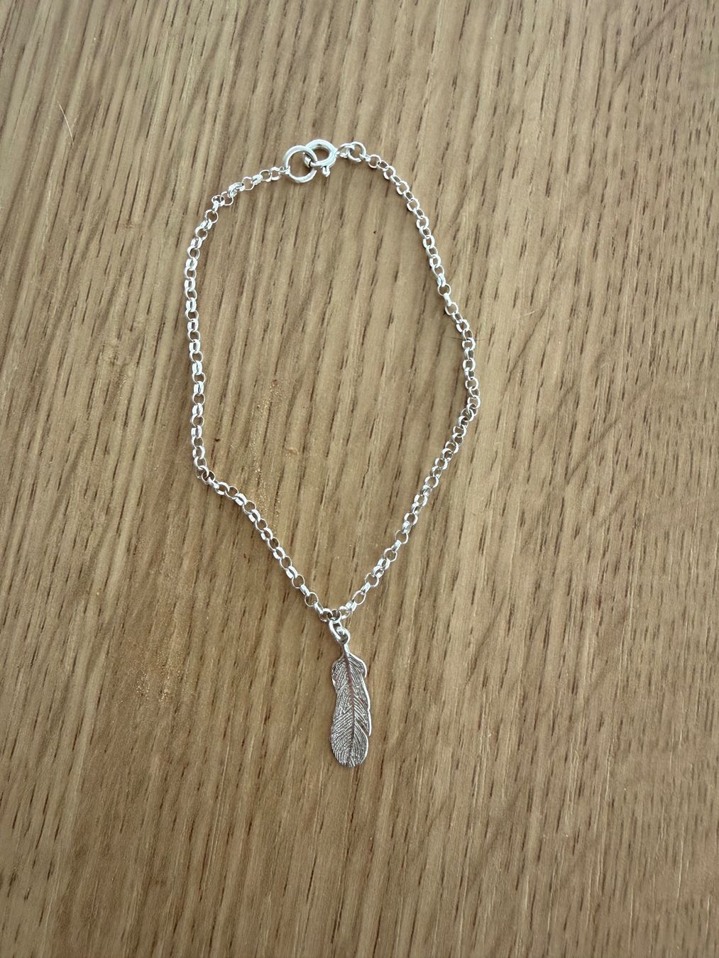 Bracciali & Braccialetti: Armkette mit Feder – Usato da Heimberg venduto da Shila5