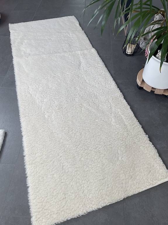 Tappetini fitness: Yogamatte aus Schafschurwolle – Usato da Bünzen venduto da nil_2tk2