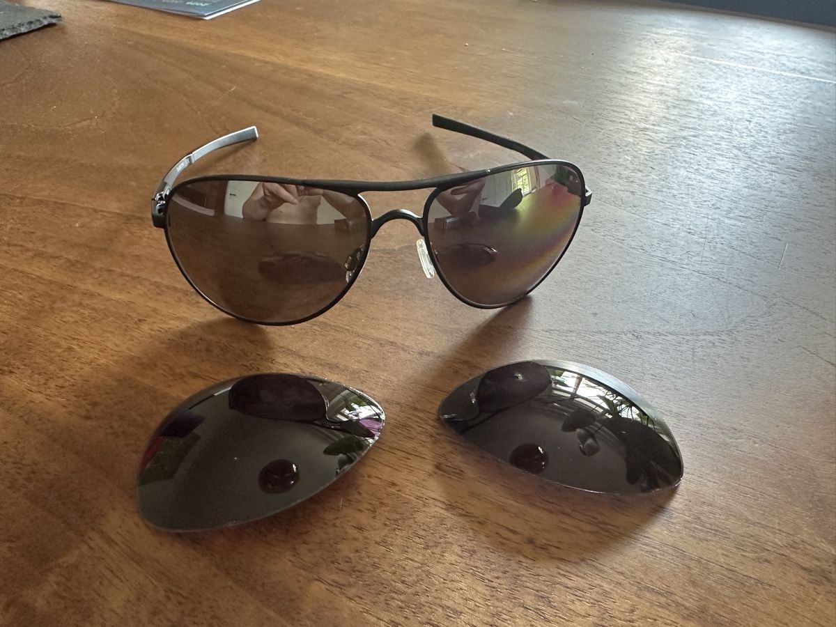Oakley Brillen & Gläser: Oakley Plaintiff Sonnenbrille Polarized – Gebraucht aus Luzern von Stefr