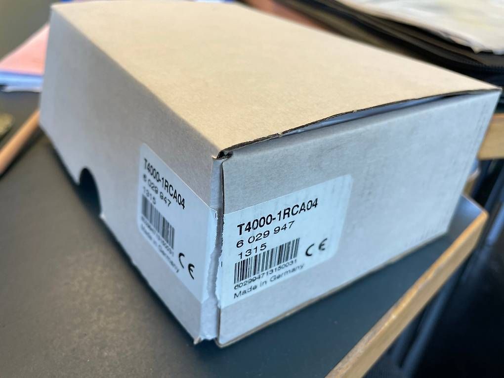Elektronikbauteile: Sicherheitsrelais Sick T4000-1RCA04 – Gebraucht aus Brunnen von Noldius 2