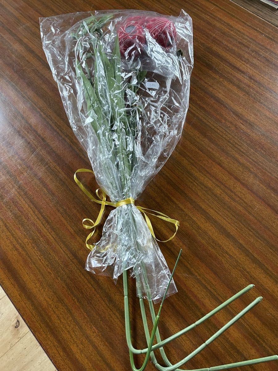 Kit bricolage: Häkelset Blumen – Usato da Wyssachen venduto da Hahe89