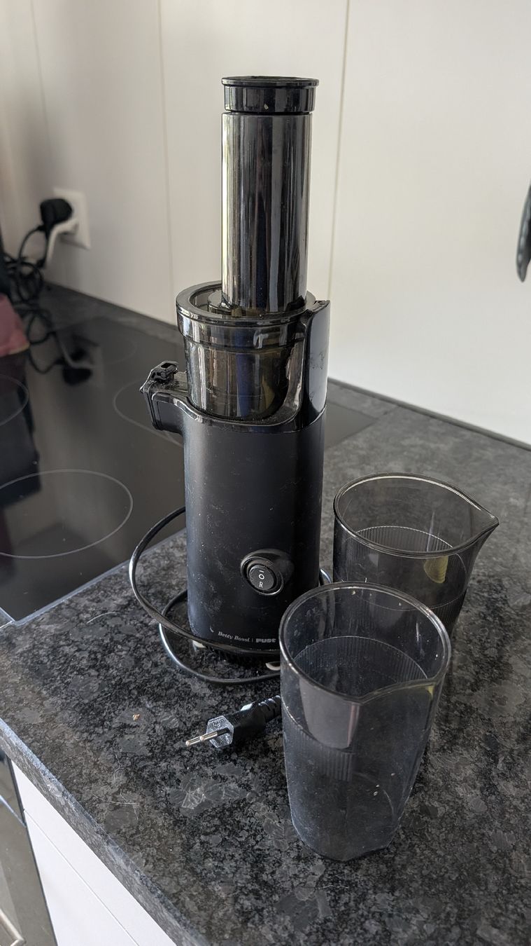 Appareils de cuisine: Extracteur de jus – D'occasion à Bernex par Natalys