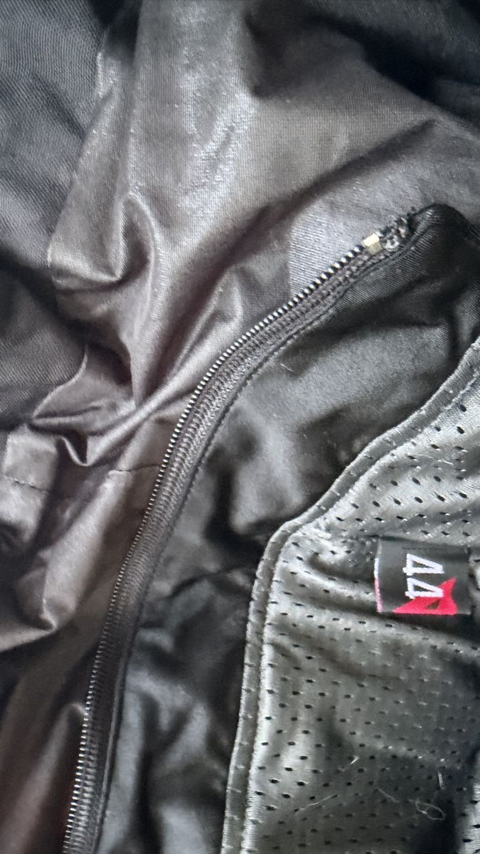 Giacche: Motorradjacke Damen Ducati Gr. 38 – Usato da Weesen venduto da Franziblitz 6