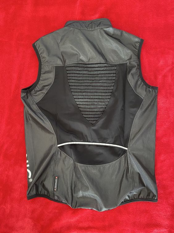 X-Bionic Herren Fahrradweste Grösse L Top Zustand! 2