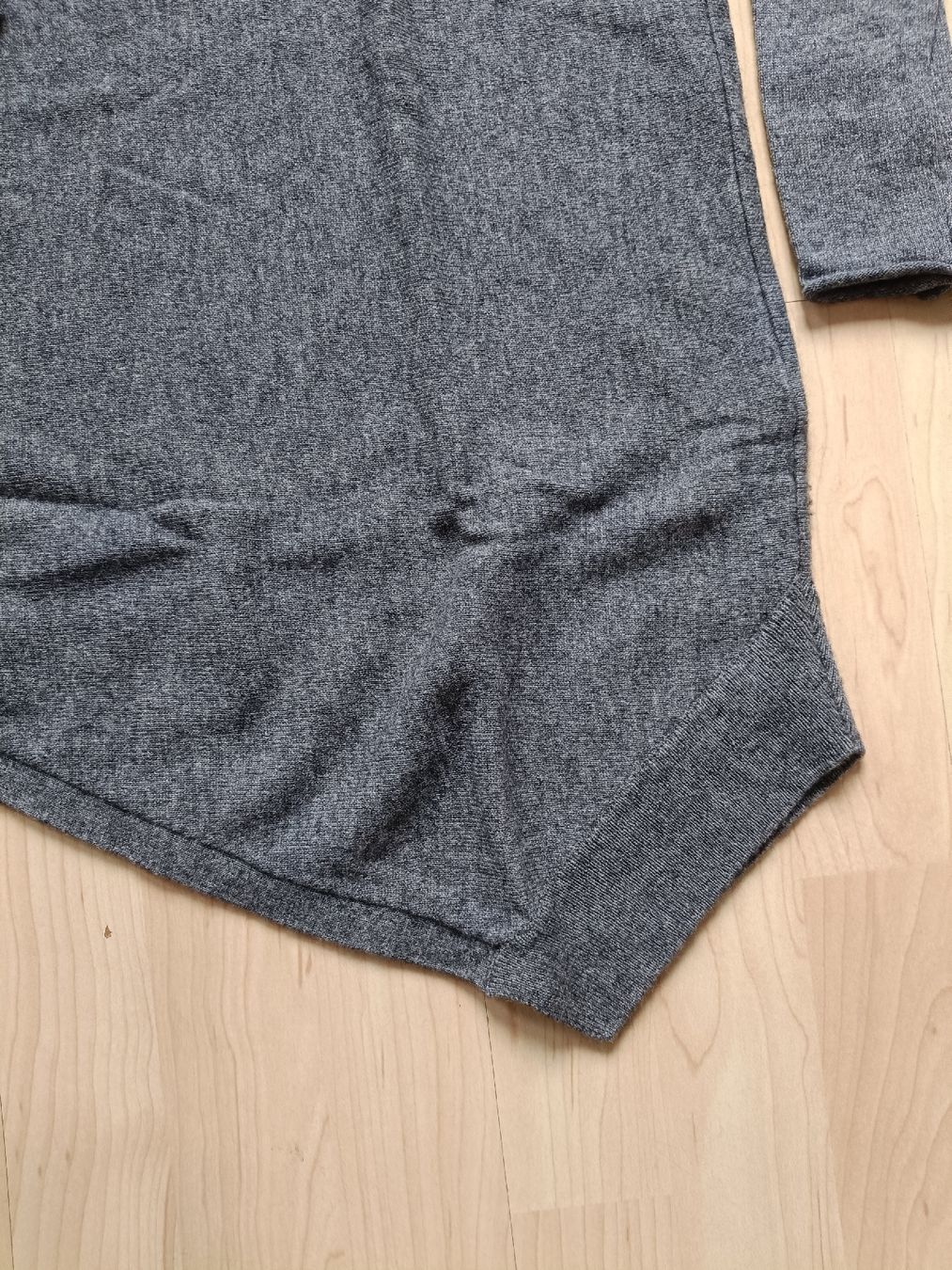 Maddison Maglioni & Felpe: Asymmetrischer Pulli, Cashmere Blend – Nuovo (secondo la descrizione) da Adliswil venduto da Vimovi 2