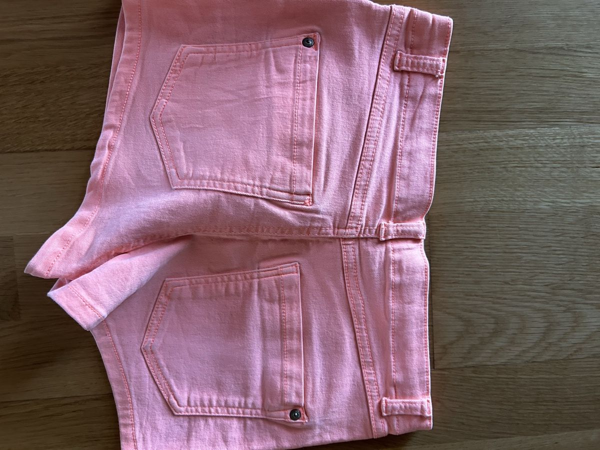 C&A Pantaloni: Shorts court rose 38 – Usato da Daillens venduto da guisepa 3