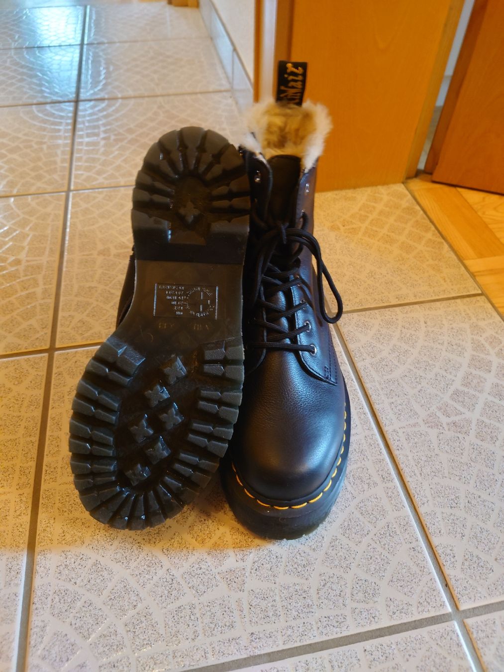 Scarpe da donna: Dr. Martens – Nuovo (secondo la descrizione) da Schaanwald venduto da Heeb04 1