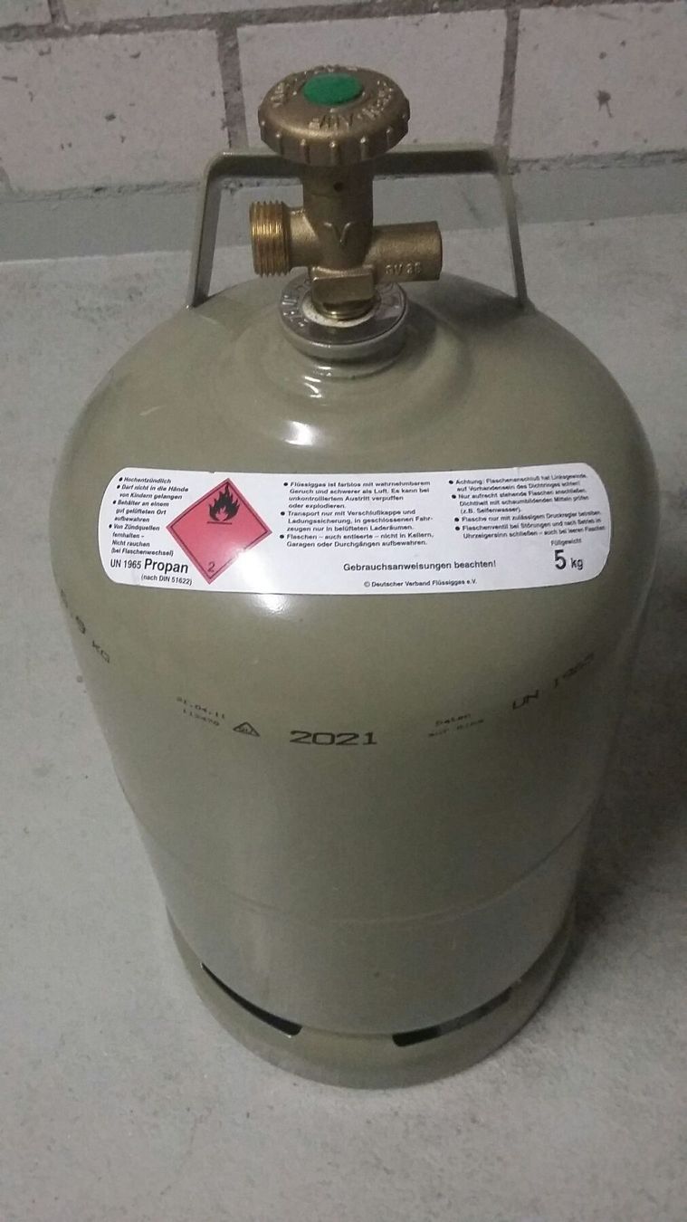 Griglie: Gasflasche – Usato da Kriens venduto da Allerhand5