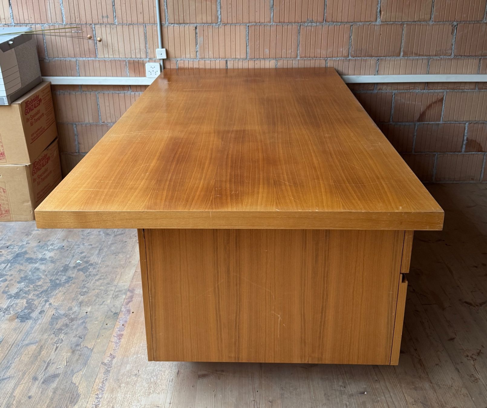Scrivanie: Bürotisch Holz – Usato da Schaffhausen venduto da ROCAMECANICA 3