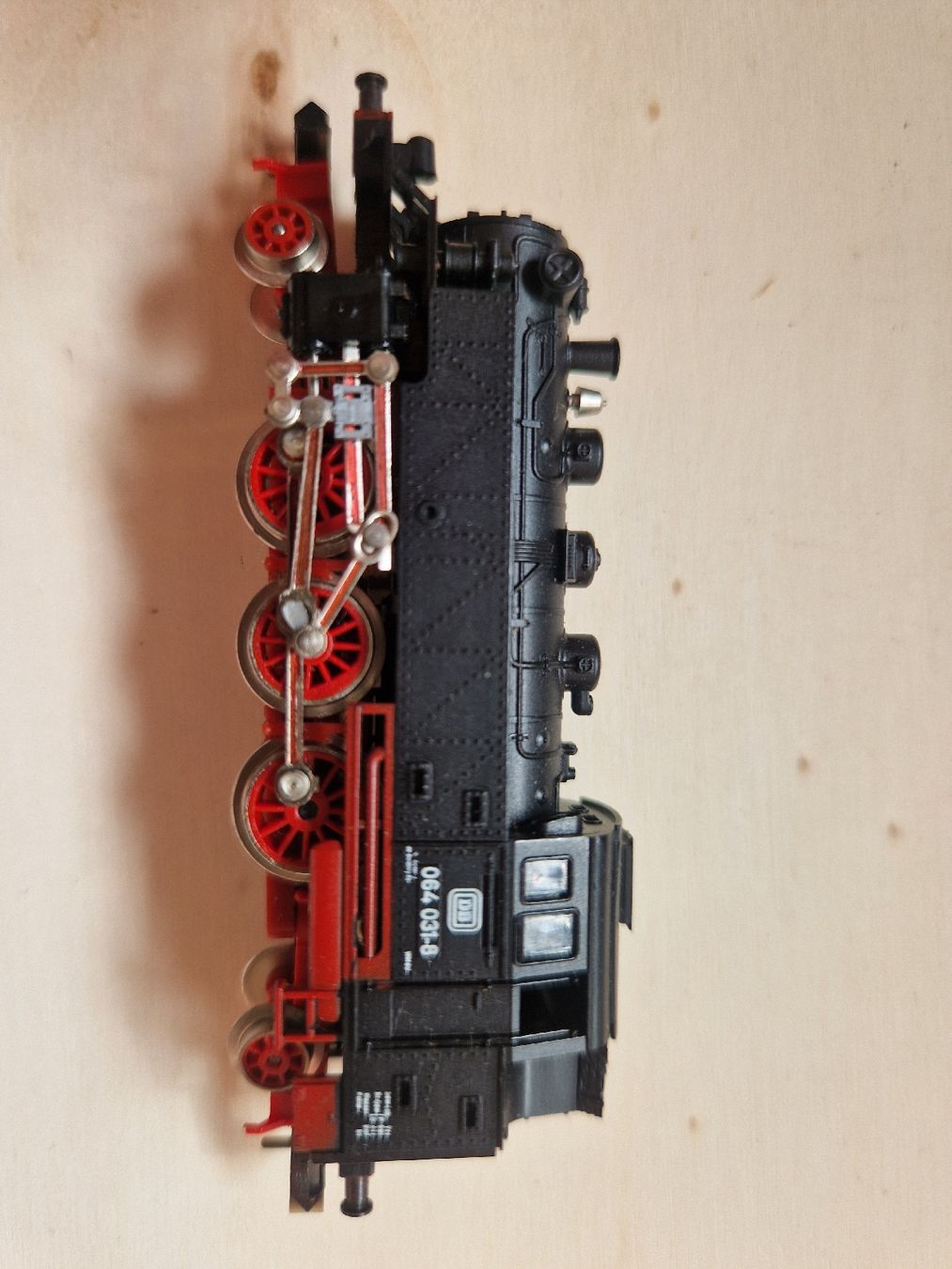 Trix Modellini di ferrovie: Jolie locomotive à vapeur  – Usato da Neuchâtel venduto da allen07 2