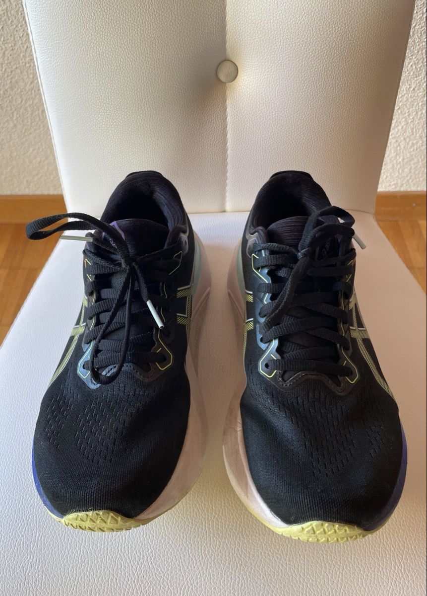 Asics Damenschuhe: ASICS GEL-Kayano 30 Laufschuhe – Gebraucht aus Hausen am Albis von Kleiderschrank.Elena 2