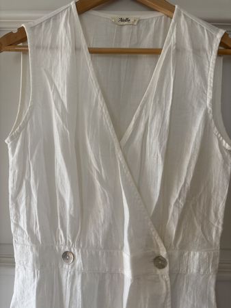 Magnifique robe Neuve! Atella, 100% lin, couleur ivoire