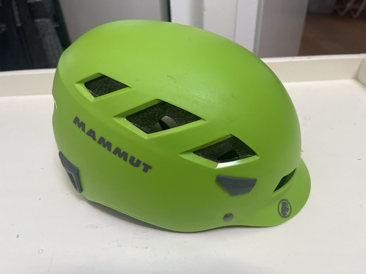 Mammut Casques: Mammut "el cap" - Kletterhelm / Bergsteigerhelm – D'occasion à Luzern par overanddonewth