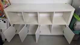 ikea kallax Regal weiss 8 (2×4)Fächer mit Türen Gebraucht